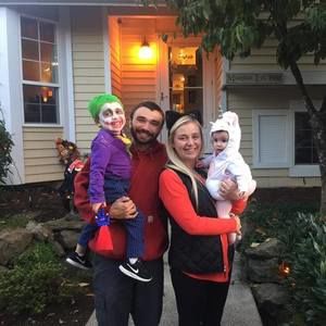 Meet your Posher, Cortney